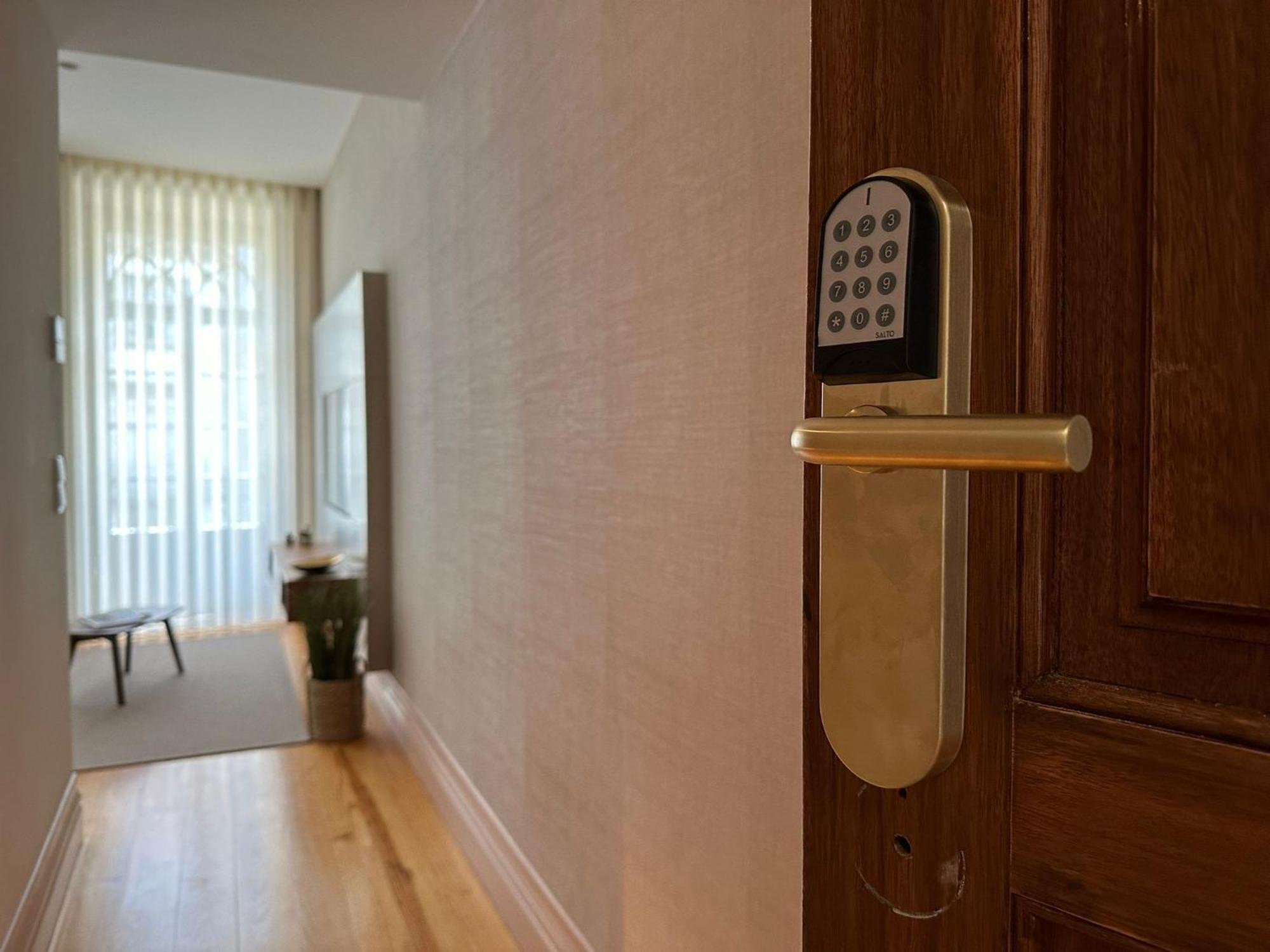 Lit Apartments - Clerigos Porto Ngoại thất bức ảnh